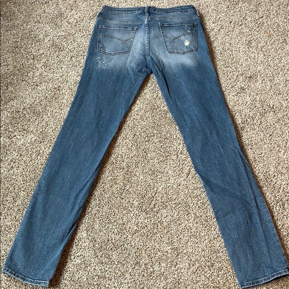 Distressed Jean - Picture 2 of 2